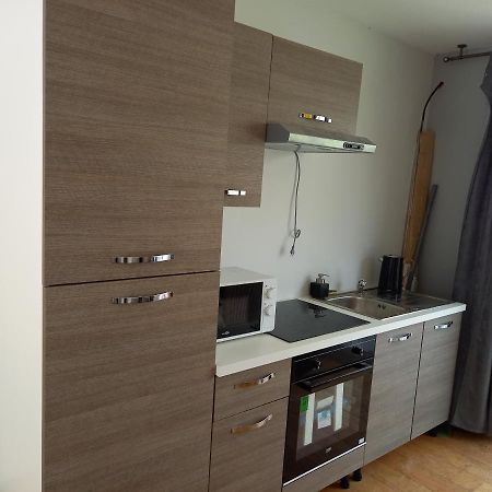 Nantes Aeroport 1-5 Couchages-Parking-Jardin Bouguenais Zewnętrze zdjęcie
